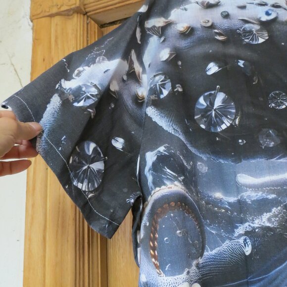 Men’s Hawaiian style Octopus print casual shirt Size 2 XL - Picture 2 of 8